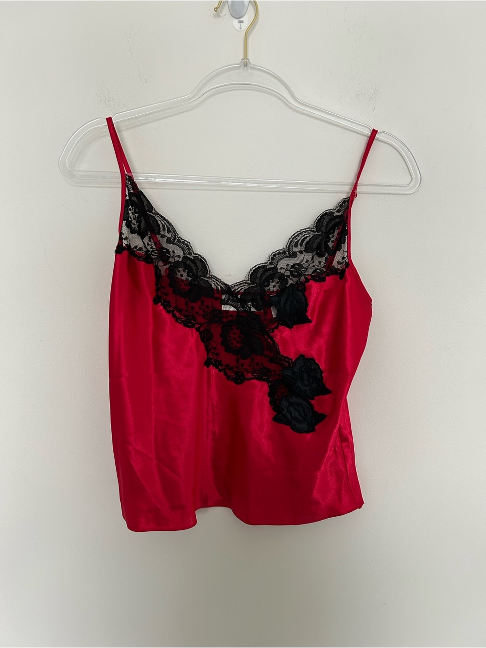 Victoria’s Secret Gold Label Black and Red Lace Cami Top Size Small